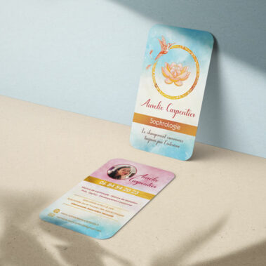 Conception cartes de visite et logo - Graphiste Freelance spécialisé en Création de Logos, de Plans de localisation (maps personnalisées) et de Visuels sur-mesure.