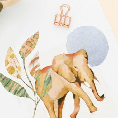 Création d'affiches et illustrations - Graphiste Freelance spécialisé en Création de Logos, de Plans de localisation (maps personnalisées) et de Visuels sur-mesure.